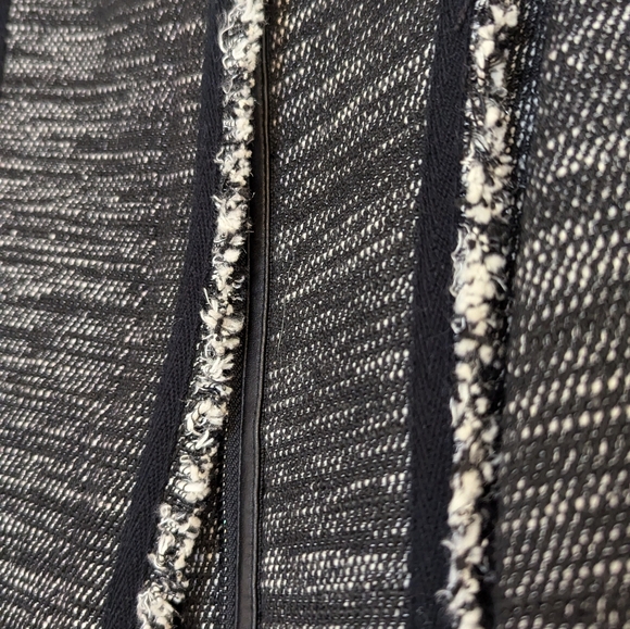 Vince - Picture 5 of 6